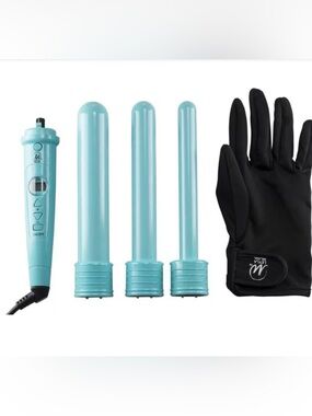 Leyla Milani  triple threat
Curling Wand Set